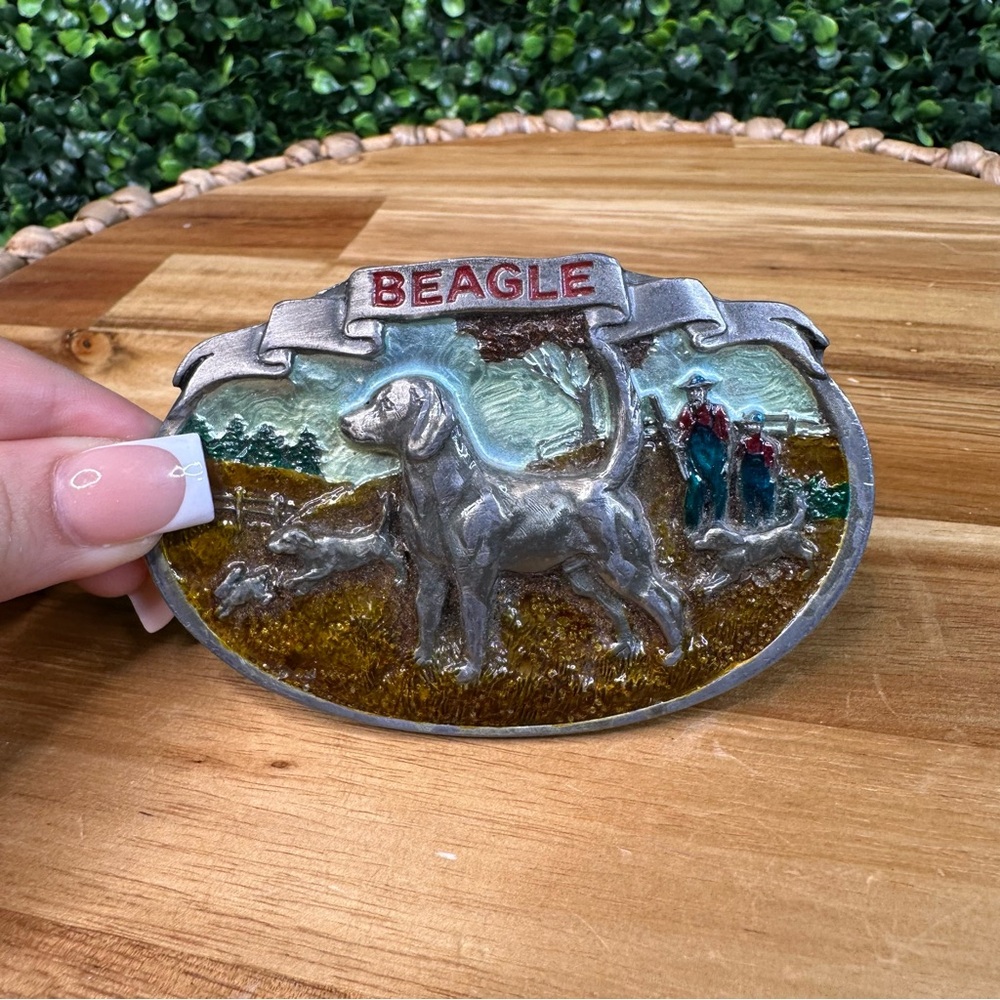 Vintage 1986 Made in USA Beagle Dog farmer hunting Belt Buckle unisex
